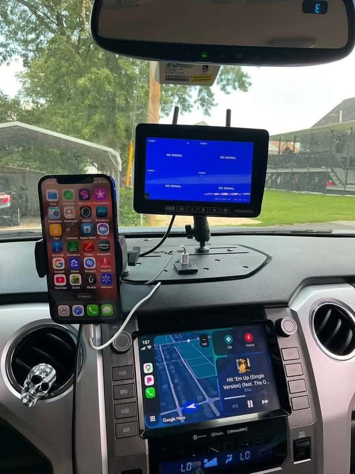 Customer photo of Tundra Dash Accessory Mount | 2nd Gen (2014-2021)